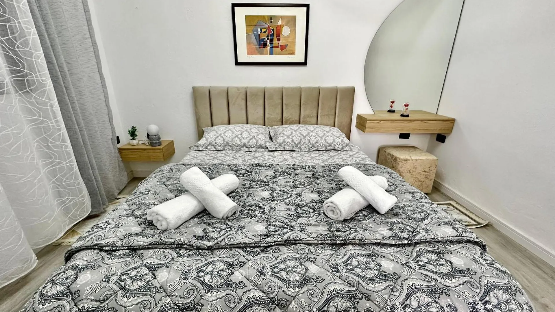 Hidden Gem Apartment Tirana