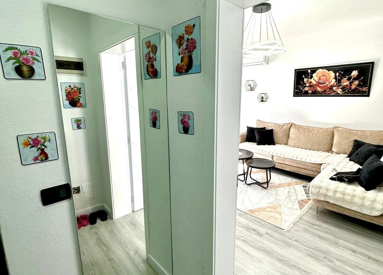 Hidden Gem Apartment Tirana